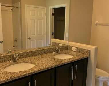 3585 Tabitha Court - Photo Thumbnail 9