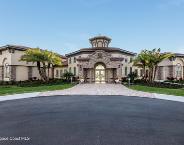 7940 Sedem Place - Photo Thumbnail 31