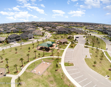 7940 Sedem Place - Photo Thumbnail 40