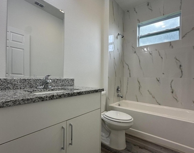 466 Tobias Street Se - Photo Thumbnail 12