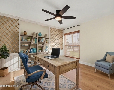 855 Montego Bay Drive S - Photo Thumbnail 5