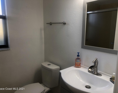 110 Desoto Parkway - Photo Thumbnail 9