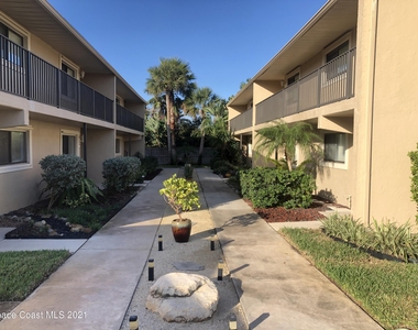 110 Desoto Parkway - Photo Thumbnail 1