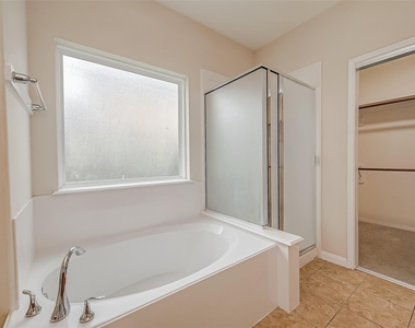 5703 Langham Dawn Lane - Photo Thumbnail 32