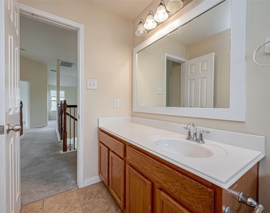 5703 Langham Dawn Lane - Photo Thumbnail 23