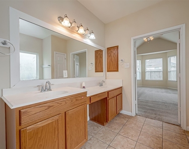 5703 Langham Dawn Lane - Photo Thumbnail 31