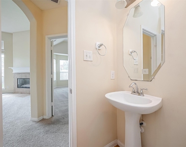 5703 Langham Dawn Lane - Photo Thumbnail 14