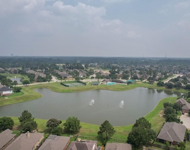 14211 Pinefrost Lane - Photo Thumbnail 31