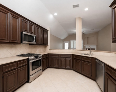 14211 Pinefrost Lane - Photo Thumbnail 12