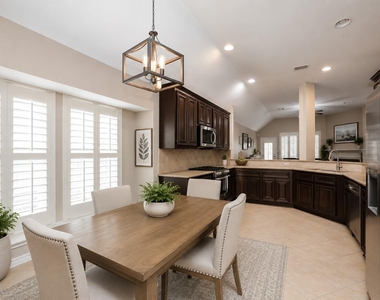 14211 Pinefrost Lane - Photo Thumbnail 10