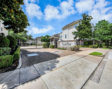 3001 Murworth Drive - Photo Thumbnail 6