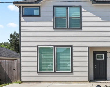 4106 White Street - Photo Thumbnail 4