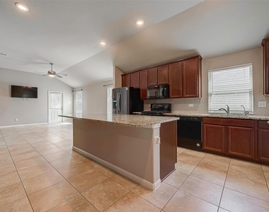 21514 Autumn Summit Street - Photo Thumbnail 11