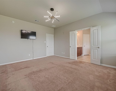 21514 Autumn Summit Street - Photo Thumbnail 19