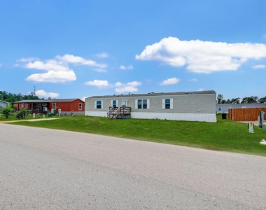 2245 Ben Boulevard - Photo Thumbnail 25