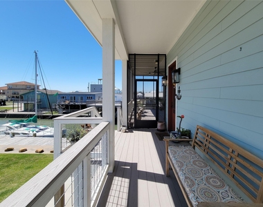 1001 Bamar Lane - Photo Thumbnail 37