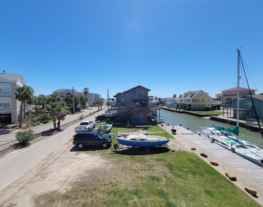 1001 Bamar Lane - Photo Thumbnail 38