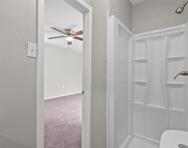 1004 S 2nd Street - Photo Thumbnail 11
