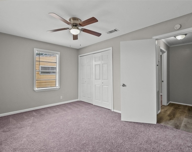 1004 S 2nd Street - Photo Thumbnail 9