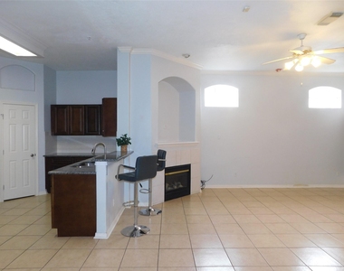 2710 Grants Lake Boulevard - Photo Thumbnail 13