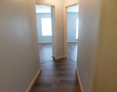 2710 Grants Lake Boulevard - Photo Thumbnail 30