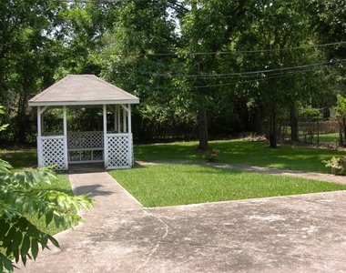 3520 Southmore Boulevard - Photo Thumbnail 10