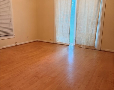 3520 Southmore Boulevard - Photo Thumbnail 2