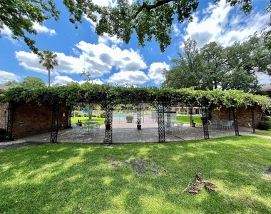 7600 Burgoyne Road - Photo Thumbnail 26