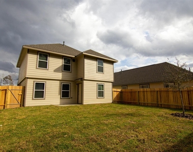 2646 Lina Drive - Photo Thumbnail 2