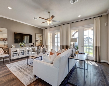 11017 Mikula Dr - Photo Thumbnail 15