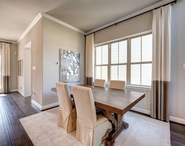 11017 Mikula Dr - Photo Thumbnail 25