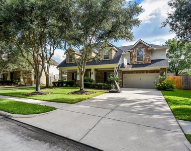 14603 Azalea Walk Lane - Photo Thumbnail 2