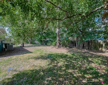 8623 Valley Forest Drive - Photo Thumbnail 33