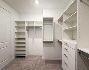 2503 Pine Bluff Drive - Photo Thumbnail 8