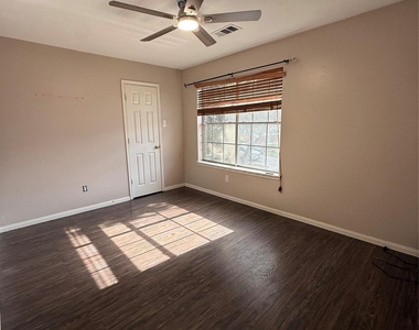 20823 Camphor Tree Drive - Photo Thumbnail 9