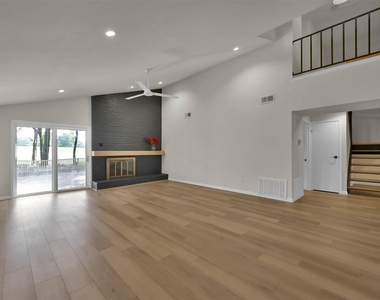 2171 E Settlers Way - Photo Thumbnail 2