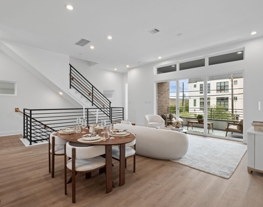 1117 Ennis Street - Photo Thumbnail 22