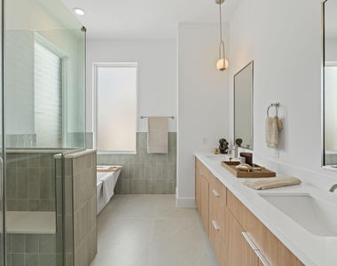 1117 Ennis Street - Photo Thumbnail 35