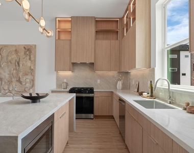 1117 Ennis Street - Photo Thumbnail 16