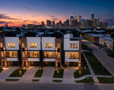 1117 Ennis Street - Photo Thumbnail 1