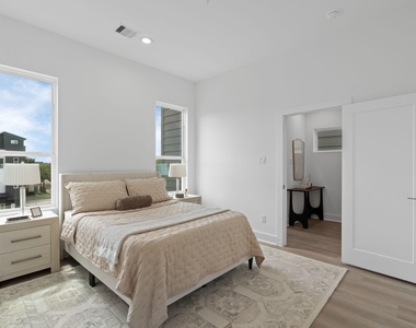 1117 Ennis Street - Photo Thumbnail 42