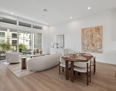 1117 Ennis Street - Photo Thumbnail 23