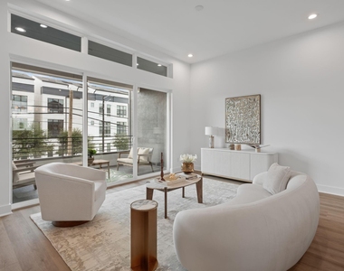1117 Ennis Street - Photo Thumbnail 24