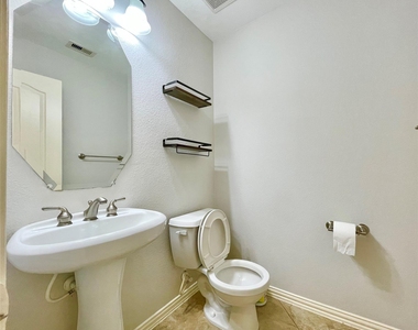 24502 Forenza Court - Photo Thumbnail 9