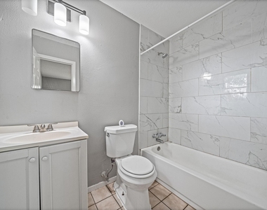 806 Shawnee Street - Photo Thumbnail 16