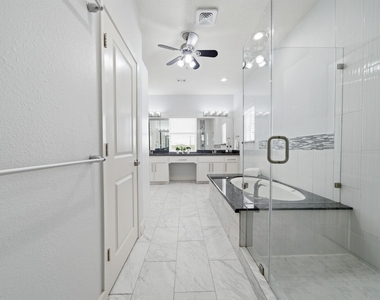 1910 Fletcher Street - Photo Thumbnail 26