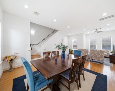 1910 Fletcher Street - Photo Thumbnail 20