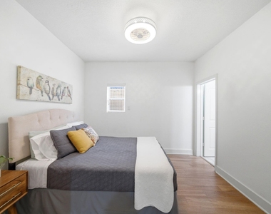 1910 Fletcher Street - Photo Thumbnail 7
