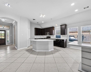 19127 Cannon Hills Lane - Photo Thumbnail 23