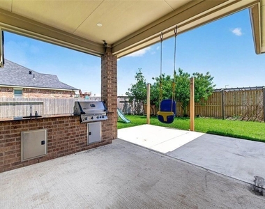19127 Cannon Hills Lane - Photo Thumbnail 37